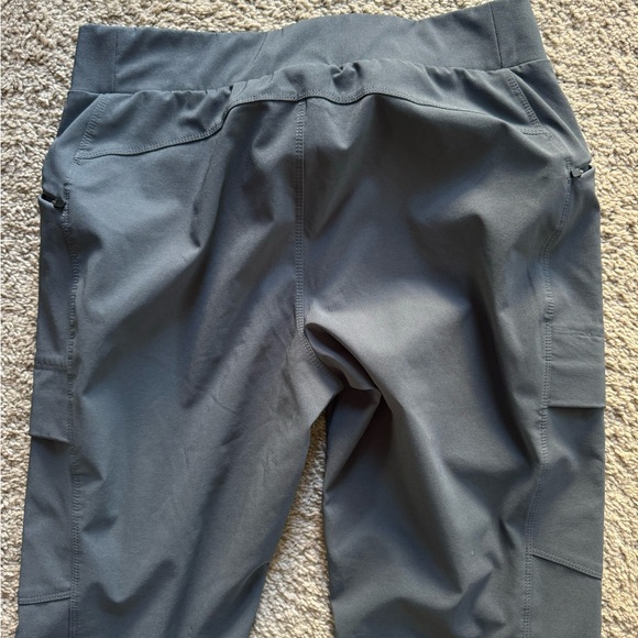 Eddie Bauer hiking pants - Picture 3 of 4